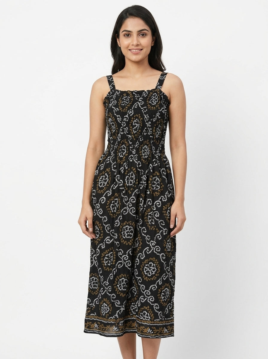 Women's Black Patterned Smocked Strappy Dress