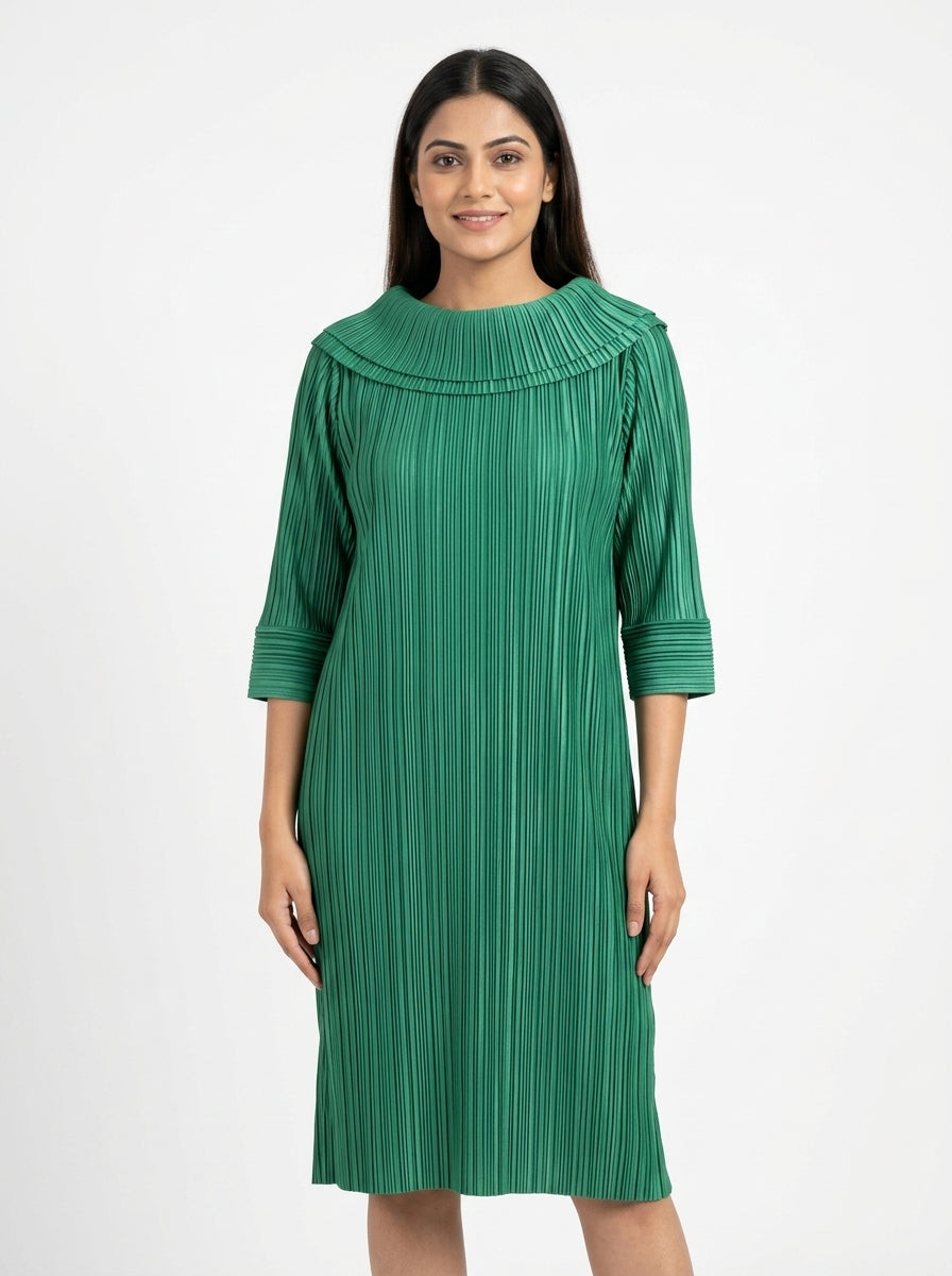 Green Pleated Relaxed Fit Dress