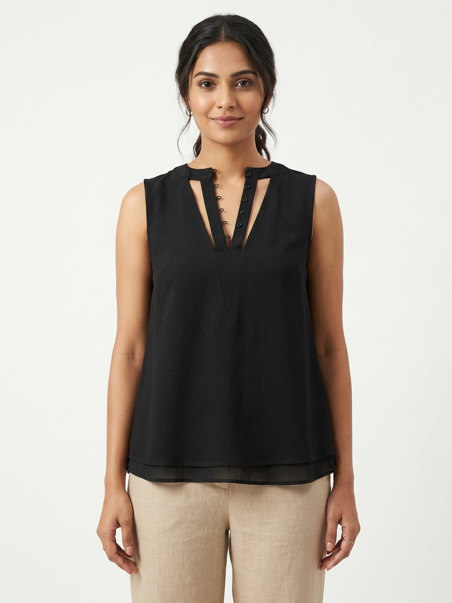 Women's Black Sleeveless V-Neck Solid Casual Top