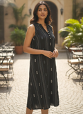 Women's Black Ethnic Print Sleeveless Dress