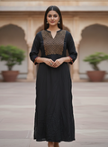 Black Ethnic Print V-Neck Kurti