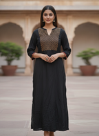Black Ethnic Print V-Neck Kurti