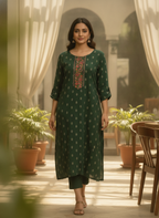 Women's Dark Green Printed Kurti with Embroidered Yoke
