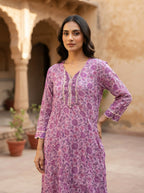 Light Purple Floral Printed Regular Fit Kurti