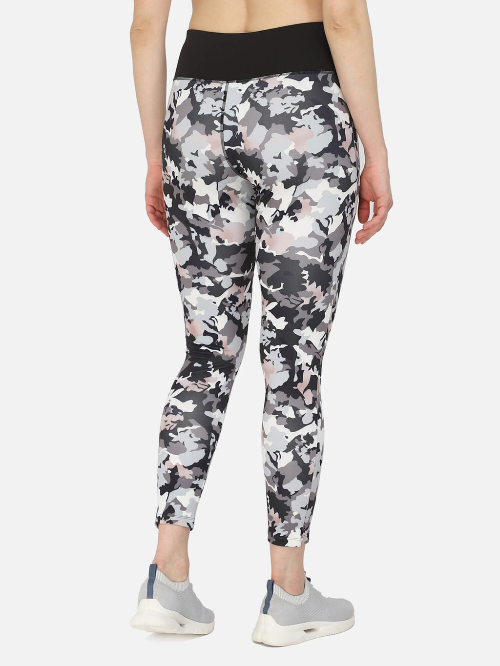 Hummel Black Slim Tights for Women Gym Wear