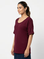 hér by INVICTUS Women's XL Burgundy Textured Top