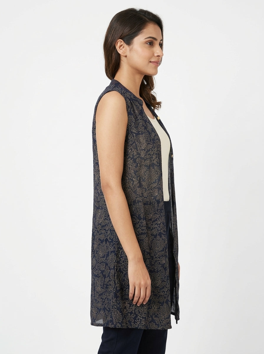 Women's Navy Floral Print Sleeveless Shrug