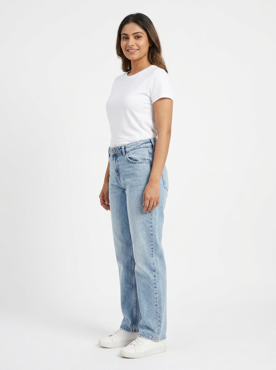 Light Blue Washed Relaxed Fit Denim Jeans