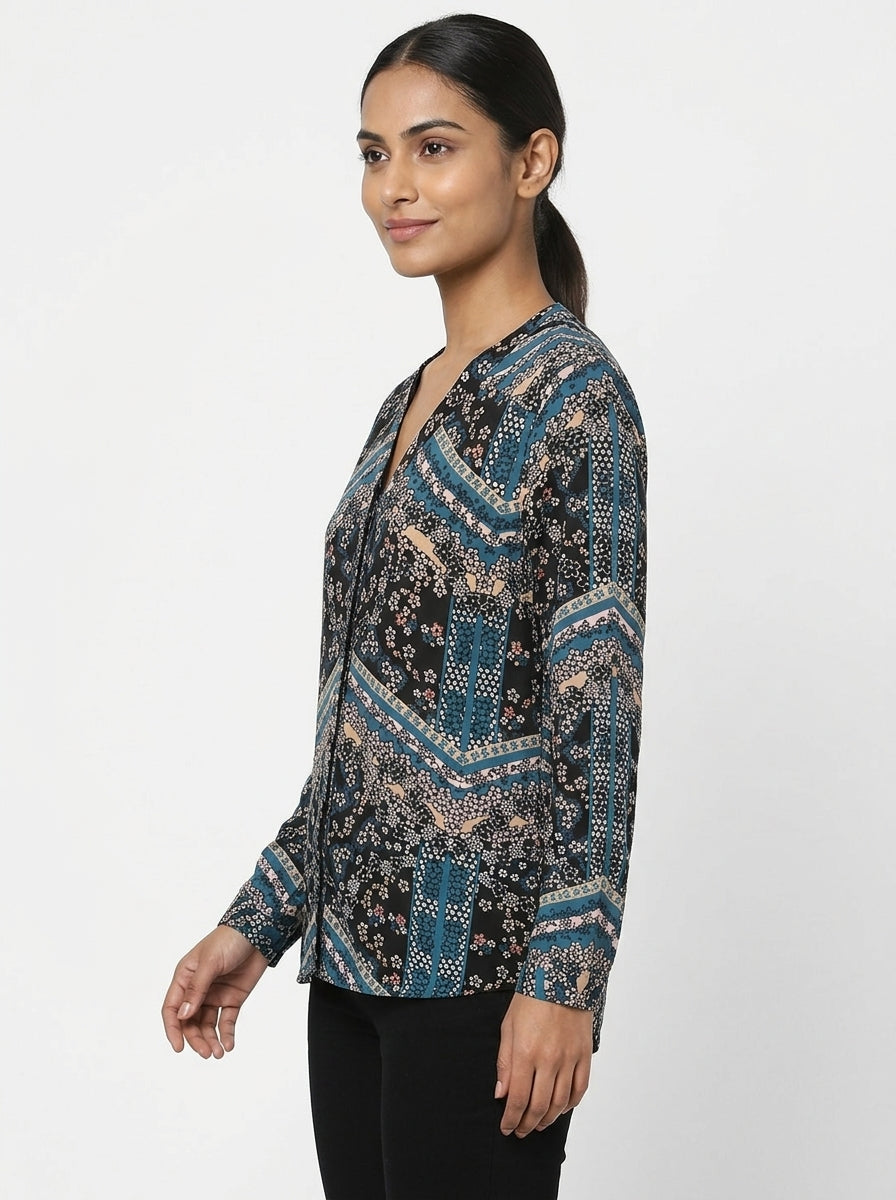Women's Floral Patterned V-Neck Long Sleeve Top