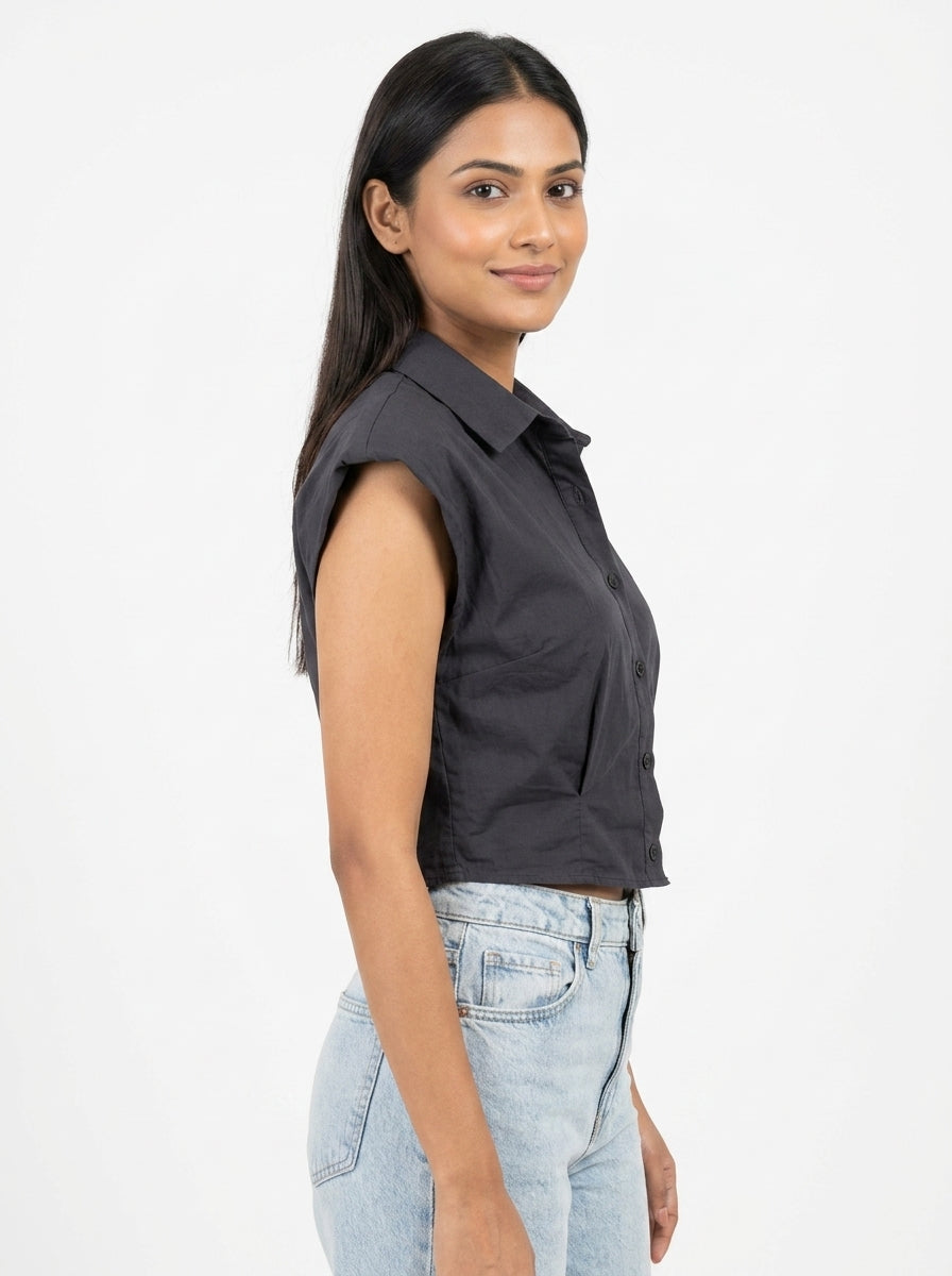 Women's Charcoal Cropped Collared Button-Up Top