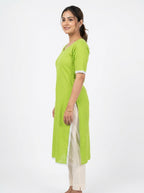 Meeranshi Kurti Casual Green Cotton