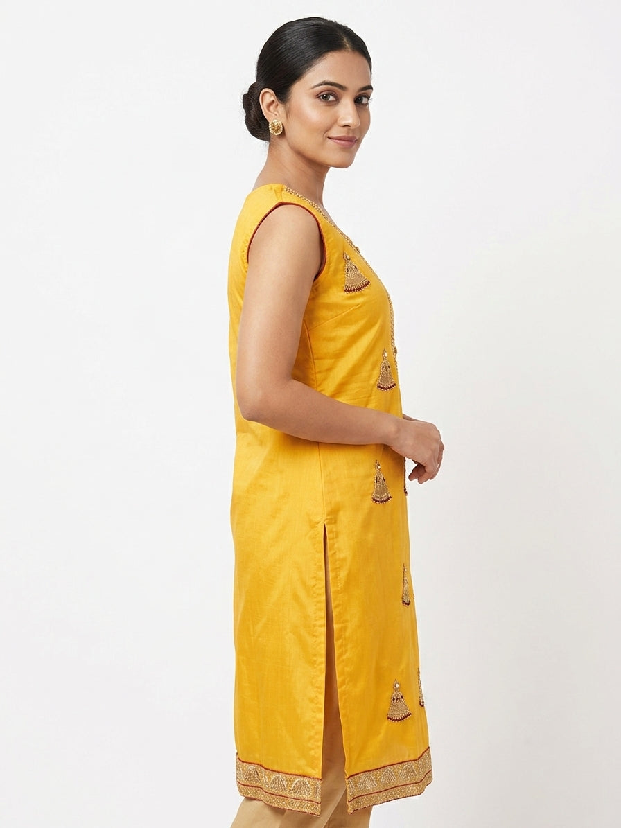 Women's Yellow Embellished Straight Kurti