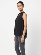 Women's Black Sleeveless V-Neck Solid Casual Top