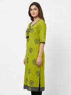 Women's Green Embellished Straight Kurti
