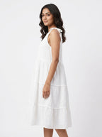 White Solid Relaxed Fit Tiered Sleeveless Dress