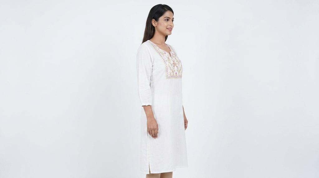 White Floral Embroidered Relaxed Fit Kurti