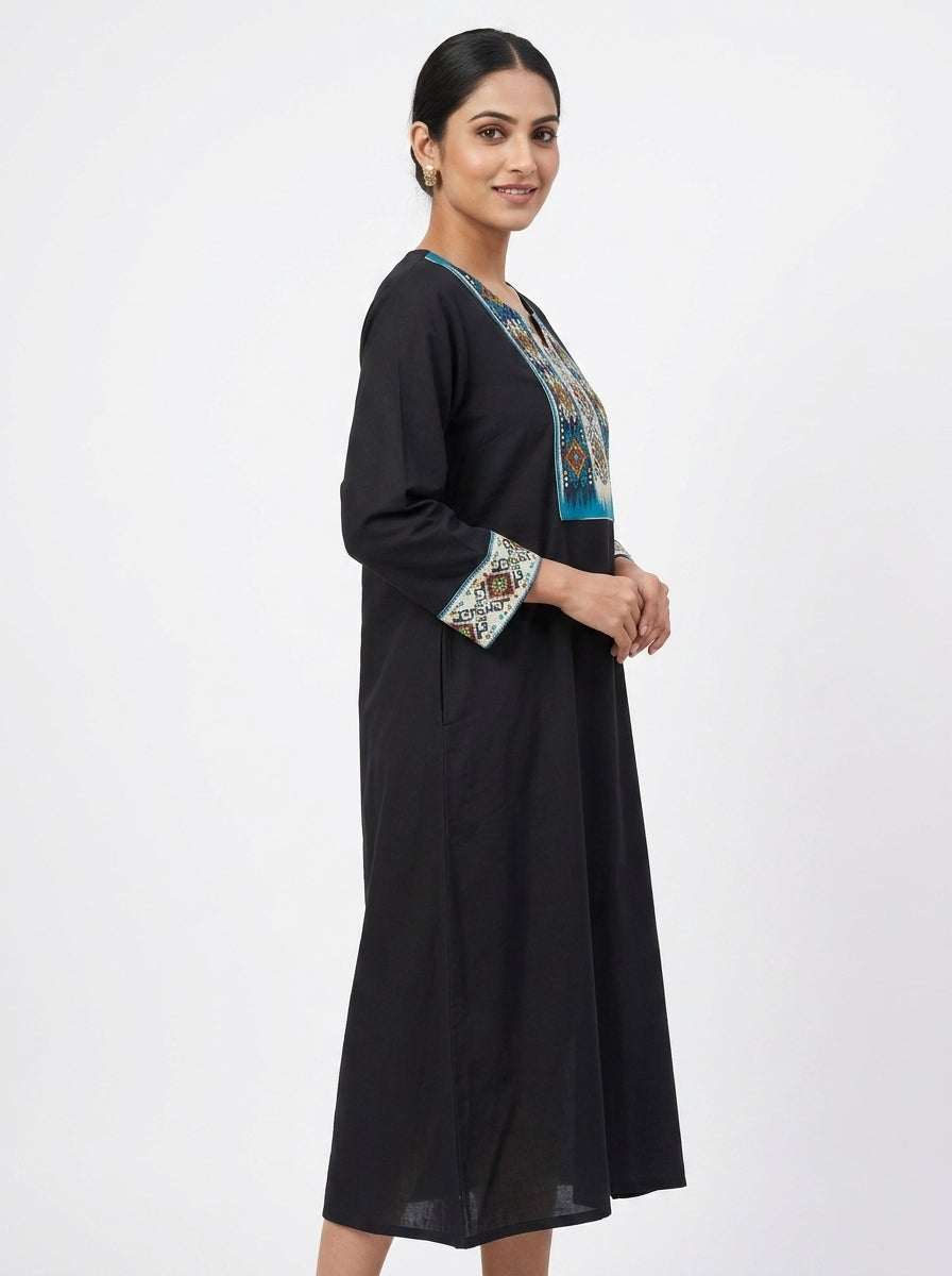 Black Ethnic Print Straight Kurti