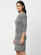 Black & White Geometric Print Round Neck Casual Dress