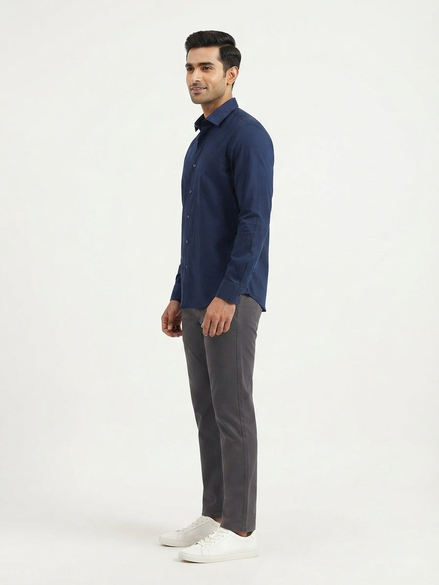 Men's Navy Solid Regular Fit Casual Shirt