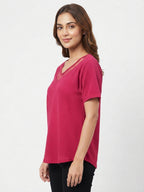 Women's Magenta  Textured V-Neck Short Sleeve Top