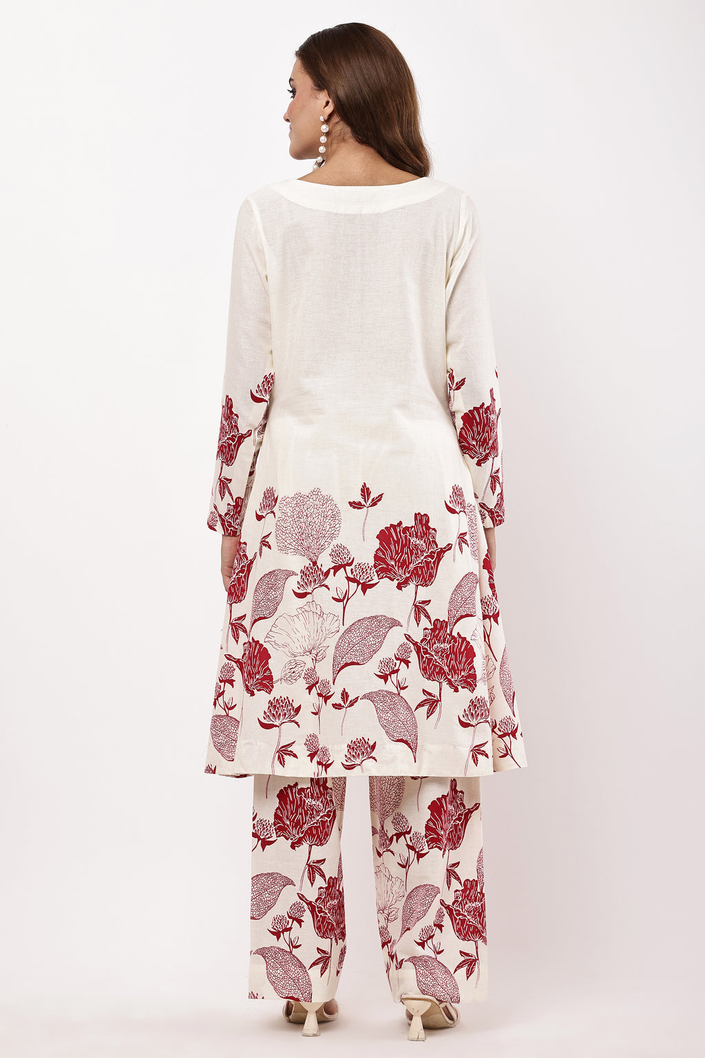 Samayanusar Women Off-White & Maroon Floral A-Line Co-ord Set