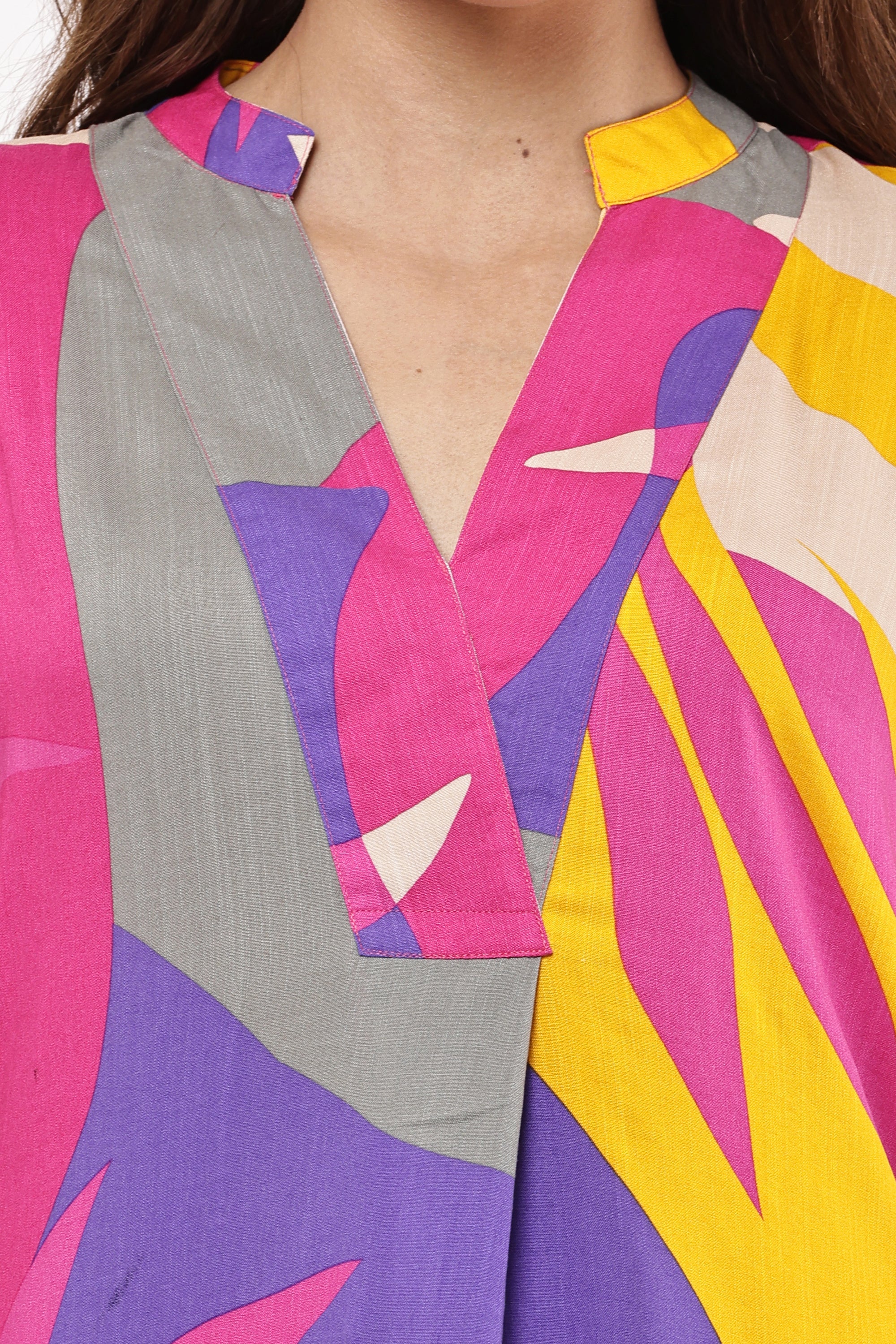 Samayanusar Abstract Bloom A-Line Kurta with Trousers